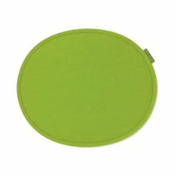 Hey-SIGN Serie 7 Sitzauflage Aus Naturfilz - 38x32 Cm - Maigrün 30 Mit Anti-Rutsch