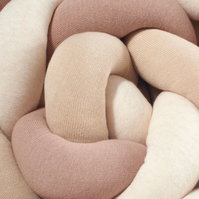 Nordic Coast Company Trio Strick Bettschlange Geflochten - 17x200 Cm - Natur/beige/altrosa 4 Nordic Coast Company Trio Strick Bettschlange Geflochten - 17x200 Cm - Natur/beige/altrosa - Image 2