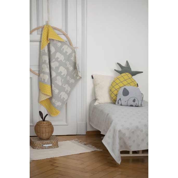 David Fussenegger SILVRETTA Ananas Kissen Mit Füllung - 32x70 Cm - Gelb 4 David Fussenegger SILVRETTA Ananas Kissen Mit Füllung - 32x70 Cm - Gelb - Image 2